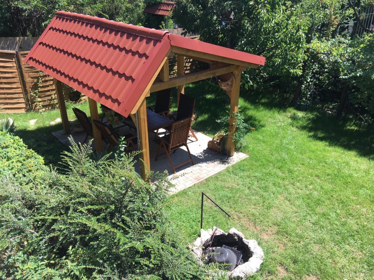 Wooden Apartman Premium Jacuzzival Alsoors Bagian luar foto