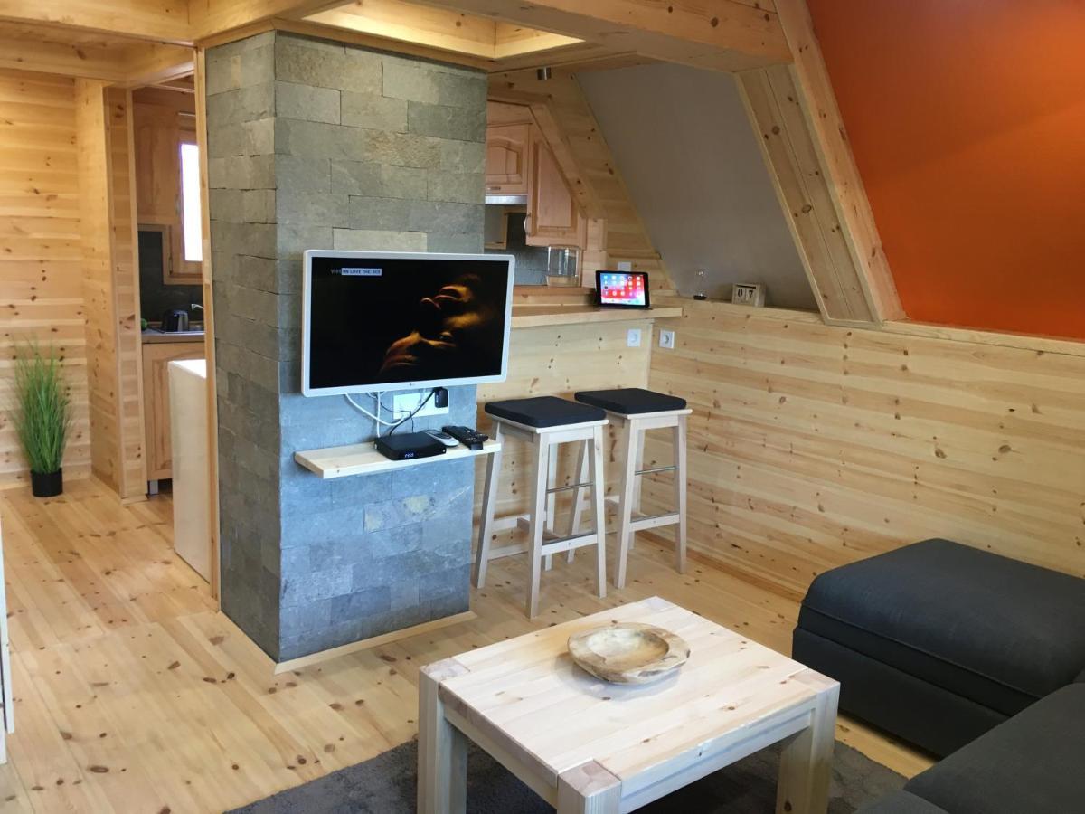 Wooden Apartman Premium Jacuzzival Alsoors Bagian luar foto
