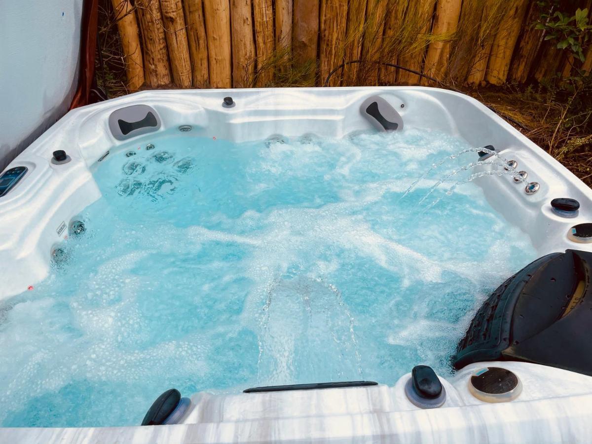 Wooden Apartman Premium Jacuzzival Alsoors Bagian luar foto